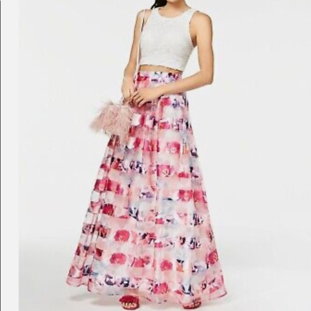 Sequin Hearts Junior's Pink Floral striped Lace Maxi Gown Formal Skirt sz S